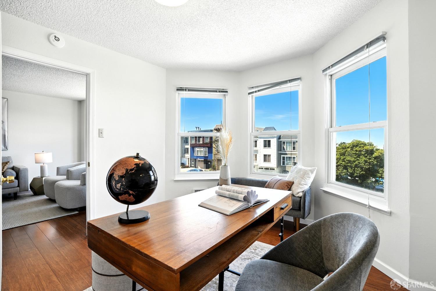 Photo #10: 425061446 Listing: Photo #10