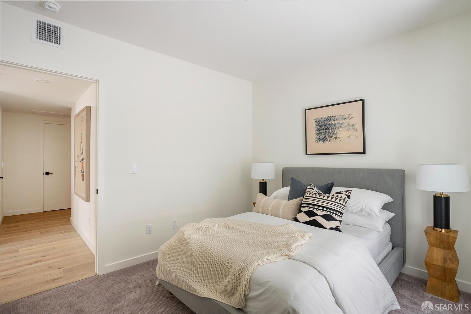 Detail Gallery Image 11 of 34 For 915 North Point St #H2,  San Francisco,  CA 94109 - 2 Beds | 2 Baths