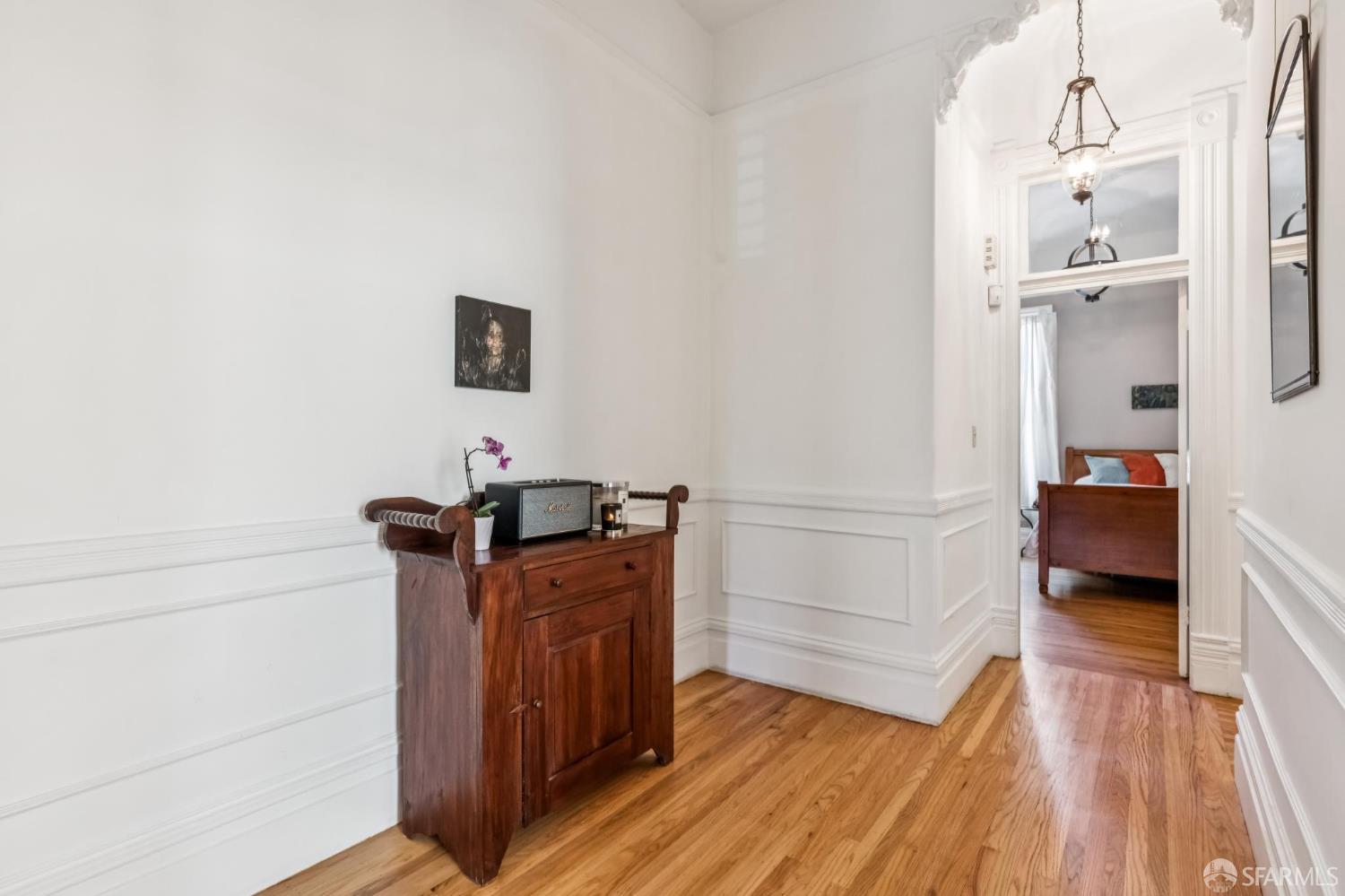 Photo #9: 425067329 Listing: Photo #9