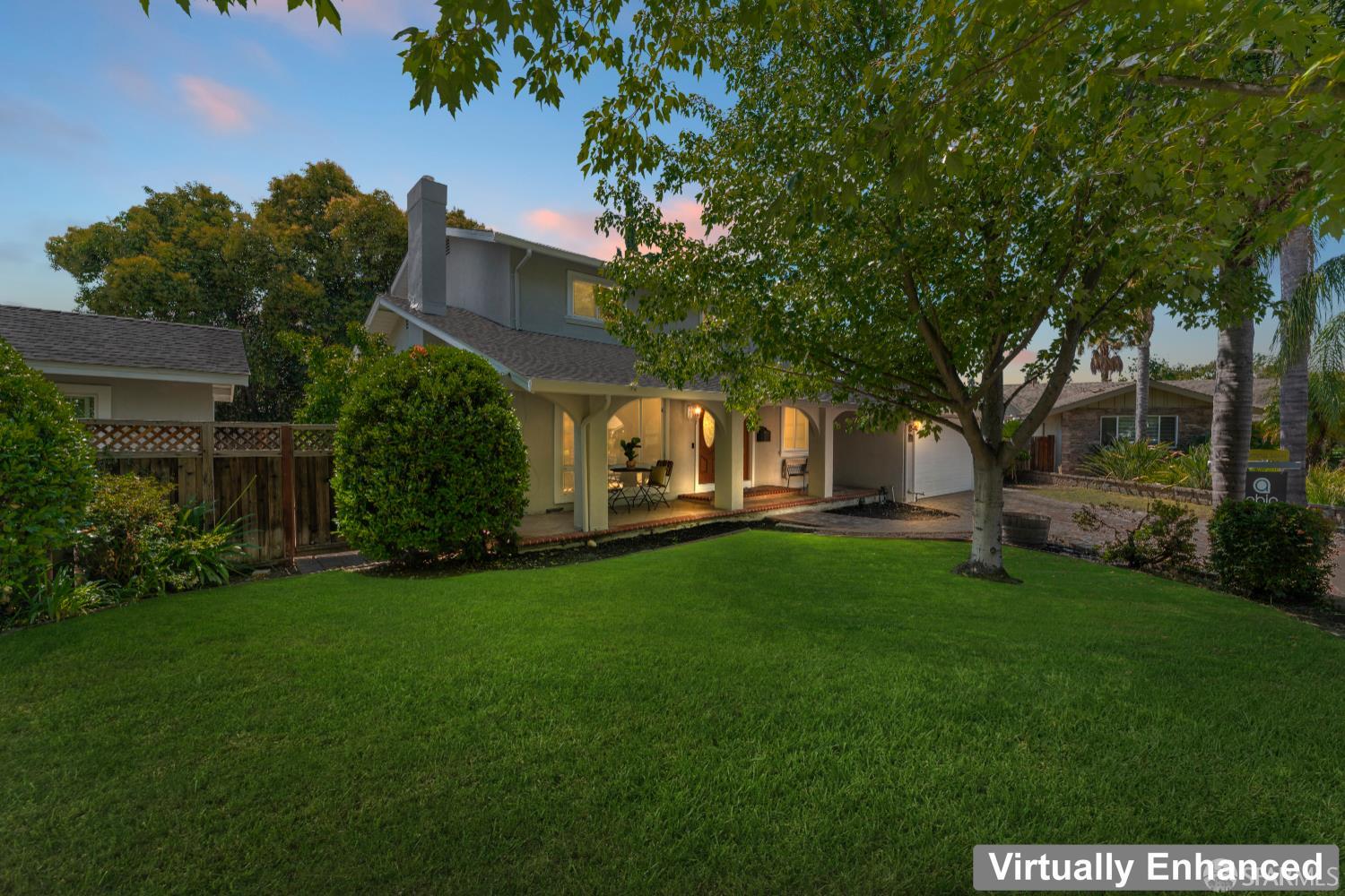 Detail Gallery Image 6 of 52 For 5108 Brookside Ct, Concord,  CA 94521 - 4 Beds | 3 Baths