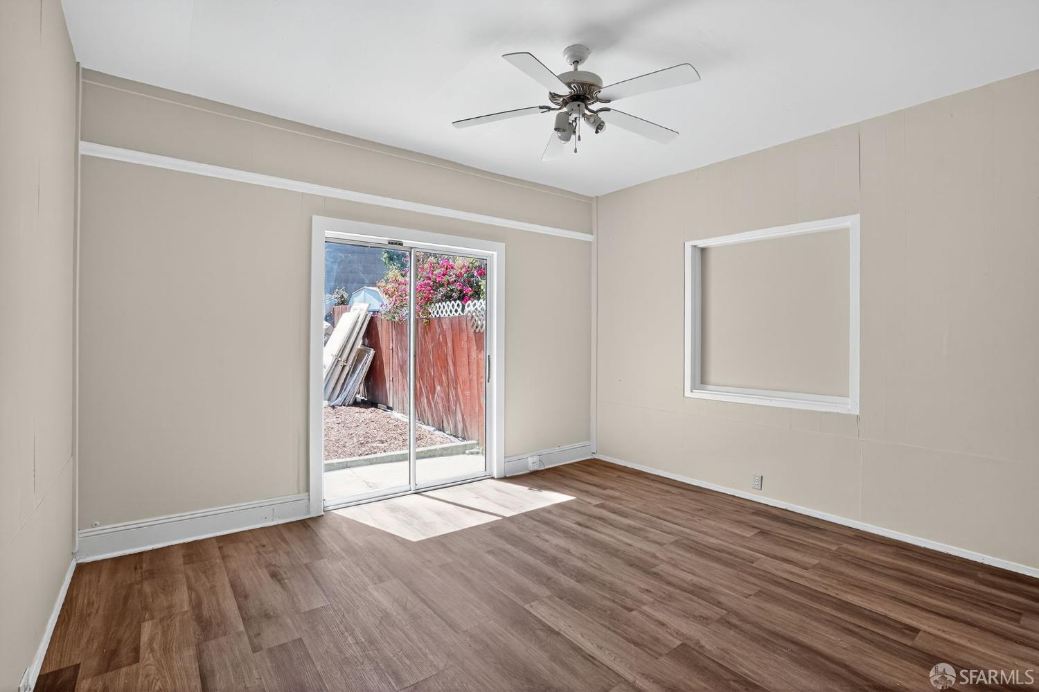 Detail Gallery Image 23 of 32 For 2027 Quesada Ave, San Francisco,  CA 94124 - 3 Beds | 2 Baths