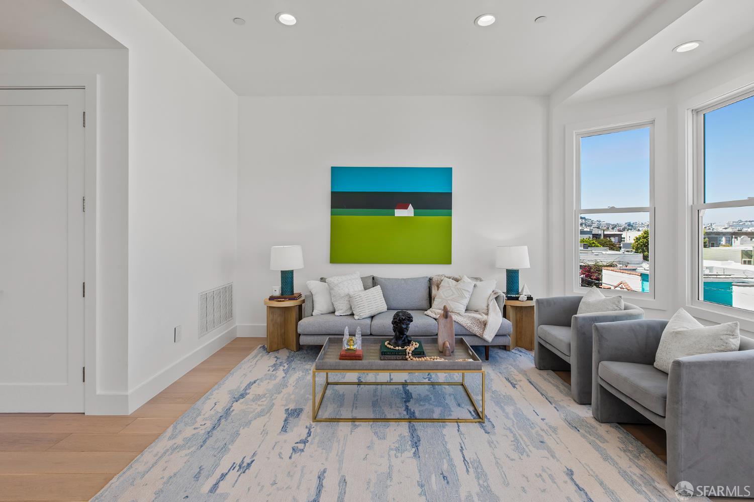 Photo #6: 425066748 Listing 