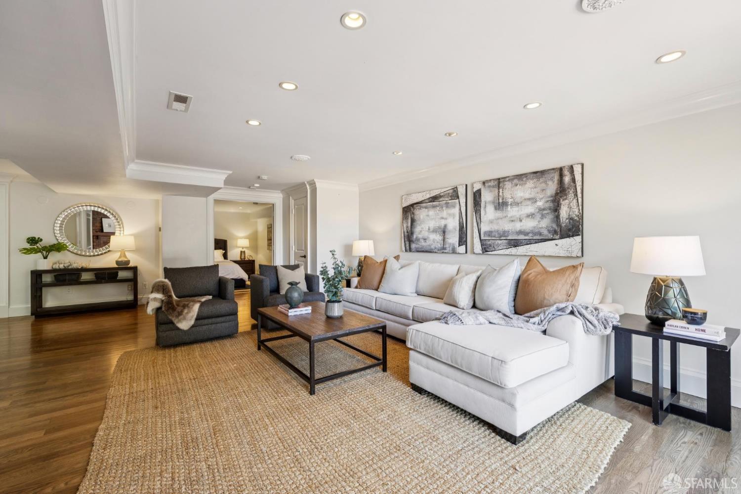 Detail Gallery Image 25 of 39 For 2663 17th Ave, San Francisco,  CA 94116 - 3 Beds | 2/1 Baths