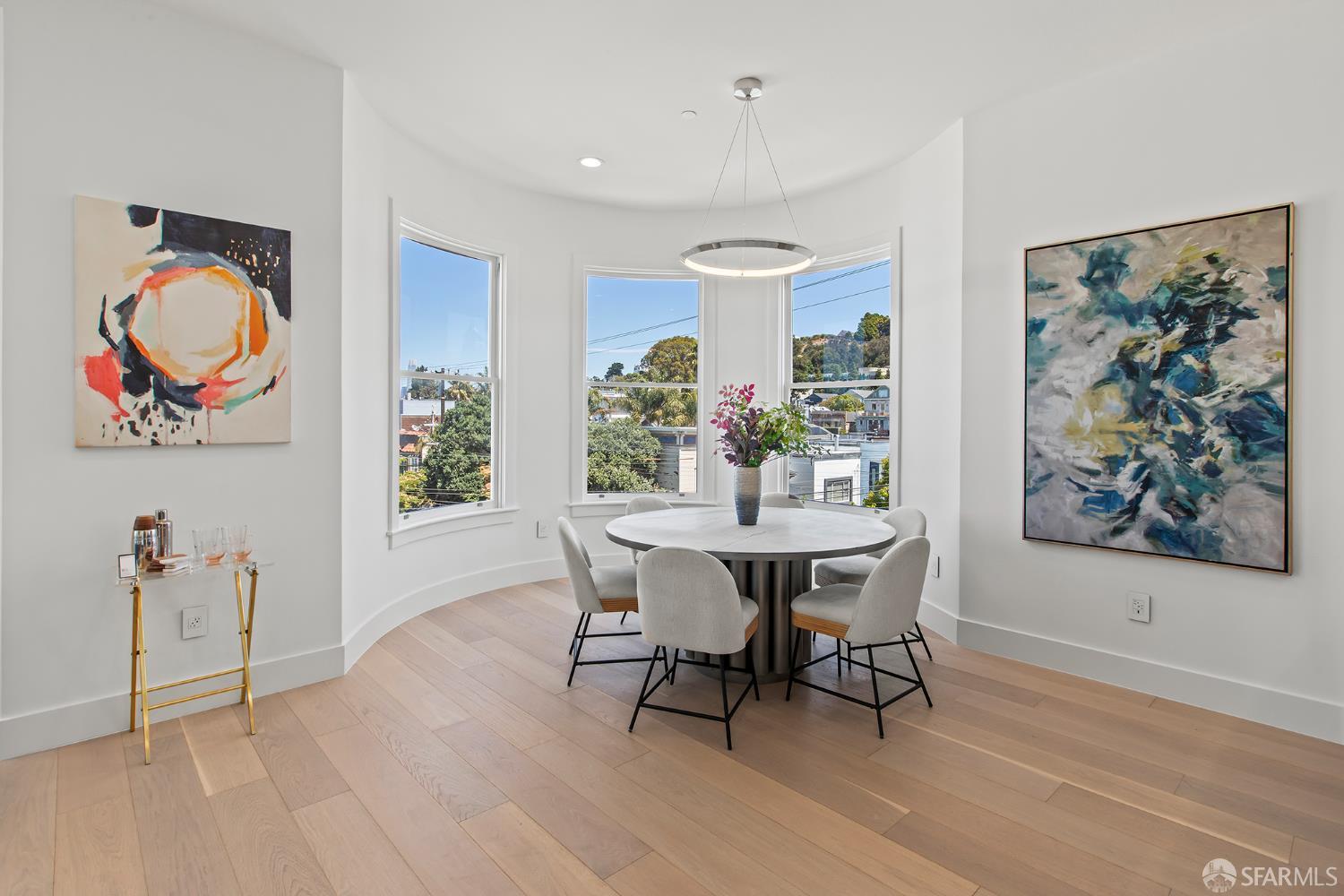 Detail Gallery Image 9 of 60 For 2703 21st St, San Francisco,  CA 94110 - 3 Beds | 3 Baths