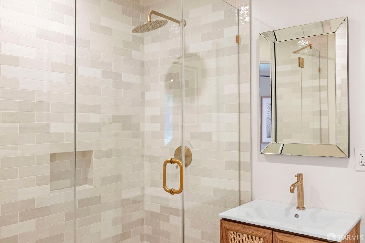 Detail Gallery Image 43 of 51 For 57 Dellbrook Ave, San Francisco,  CA 94131 - 3 Beds | 3 Baths