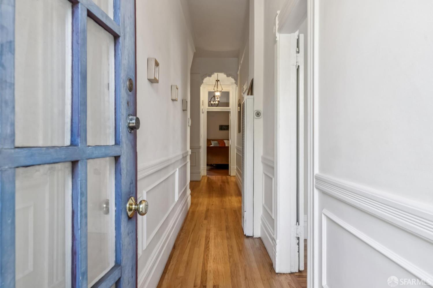 Photo #4: 425067329 Listing 