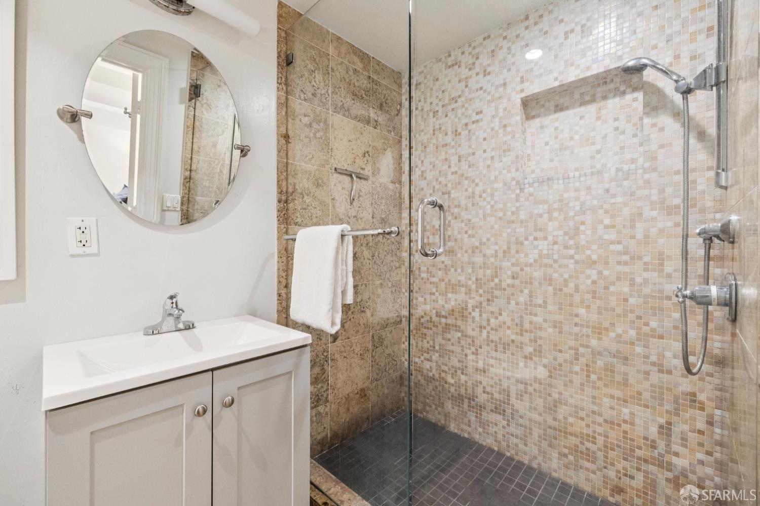 Detail Gallery Image 29 of 39 For 2663 17th Ave, San Francisco,  CA 94116 - 3 Beds | 2/1 Baths
