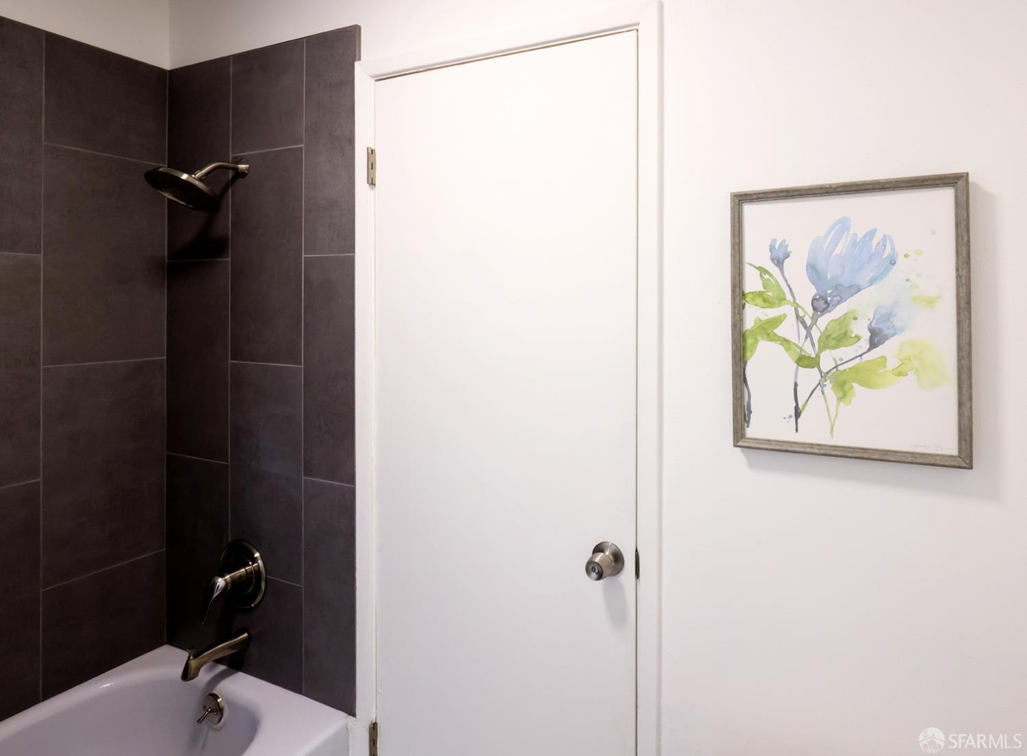 Detail Gallery Image 10 of 17 For 38500 Paseo Padre Pkwy #306,  Fremont,  CA 94536 - 2 Beds | 1 Baths