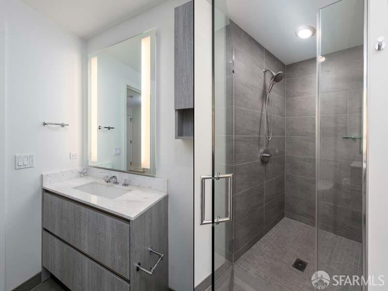 Detail Gallery Image 25 of 33 For 201 Folsom St 15c,  San Francisco,  CA 94105 - 2 Beds | 2 Baths
