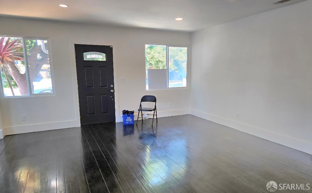 Detail Gallery Image 6 of 19 For 1540 Mono Ave, San Lorenzo,  CA 94578 - 5 Beds | 2/1 Baths