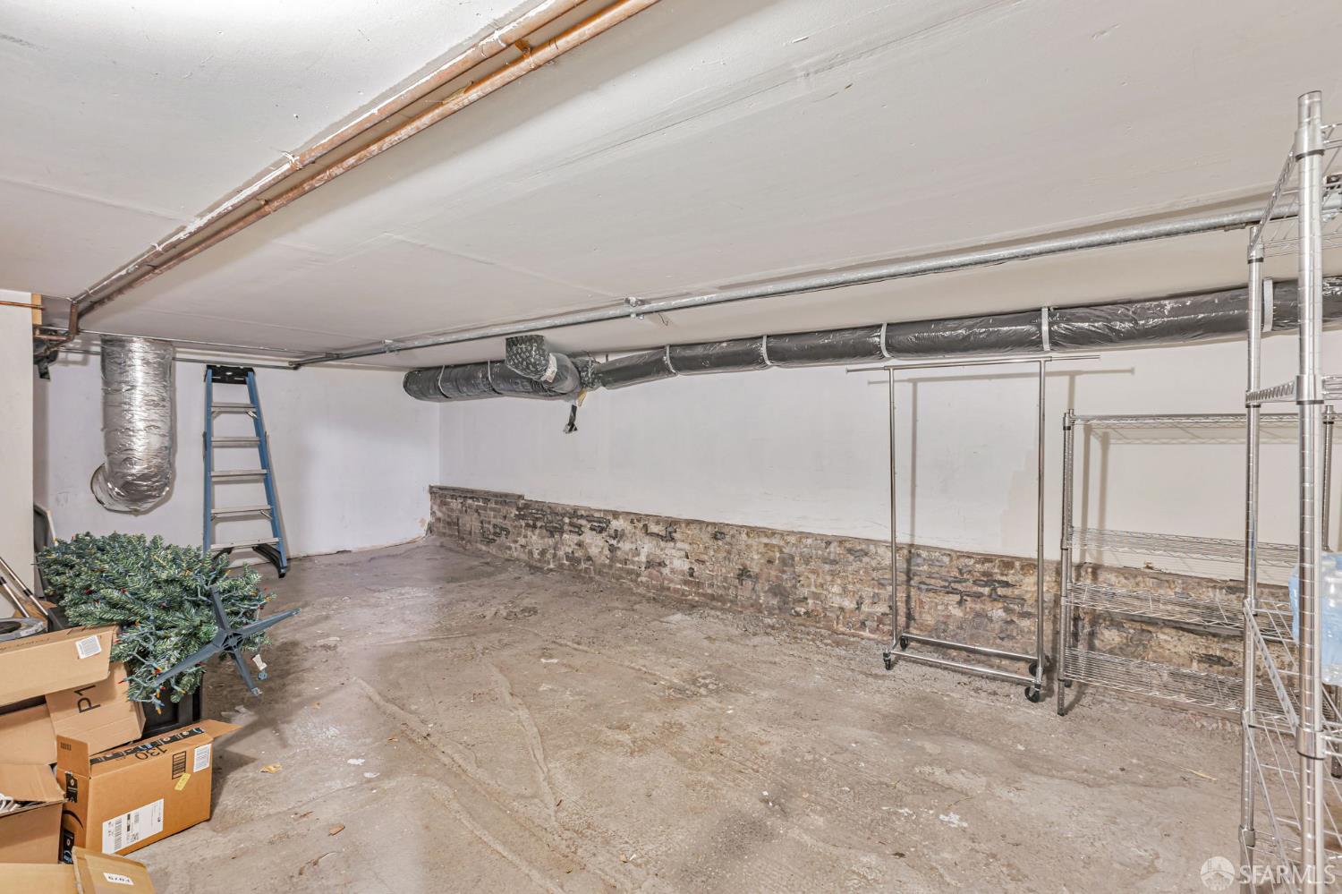 Photo #21: 425060983 Listing: Photo #21