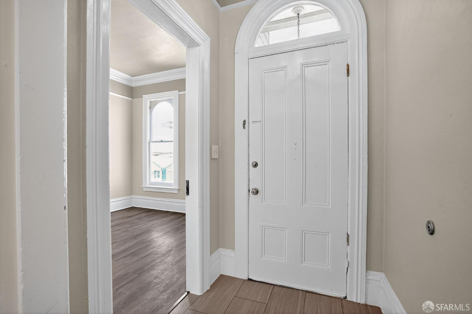 Detail Gallery Image 12 of 32 For 2027 Quesada Ave, San Francisco,  CA 94124 - 3 Beds | 2 Baths