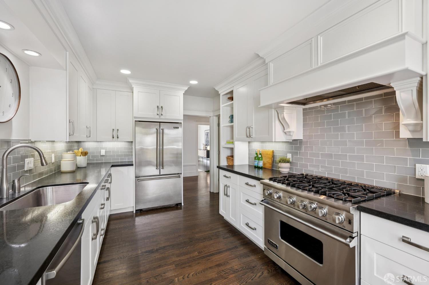 Detail Gallery Image 23 of 74 For 783 23rd Ave, San Francisco,  CA 94121 - 4 Beds | 3/1 Baths