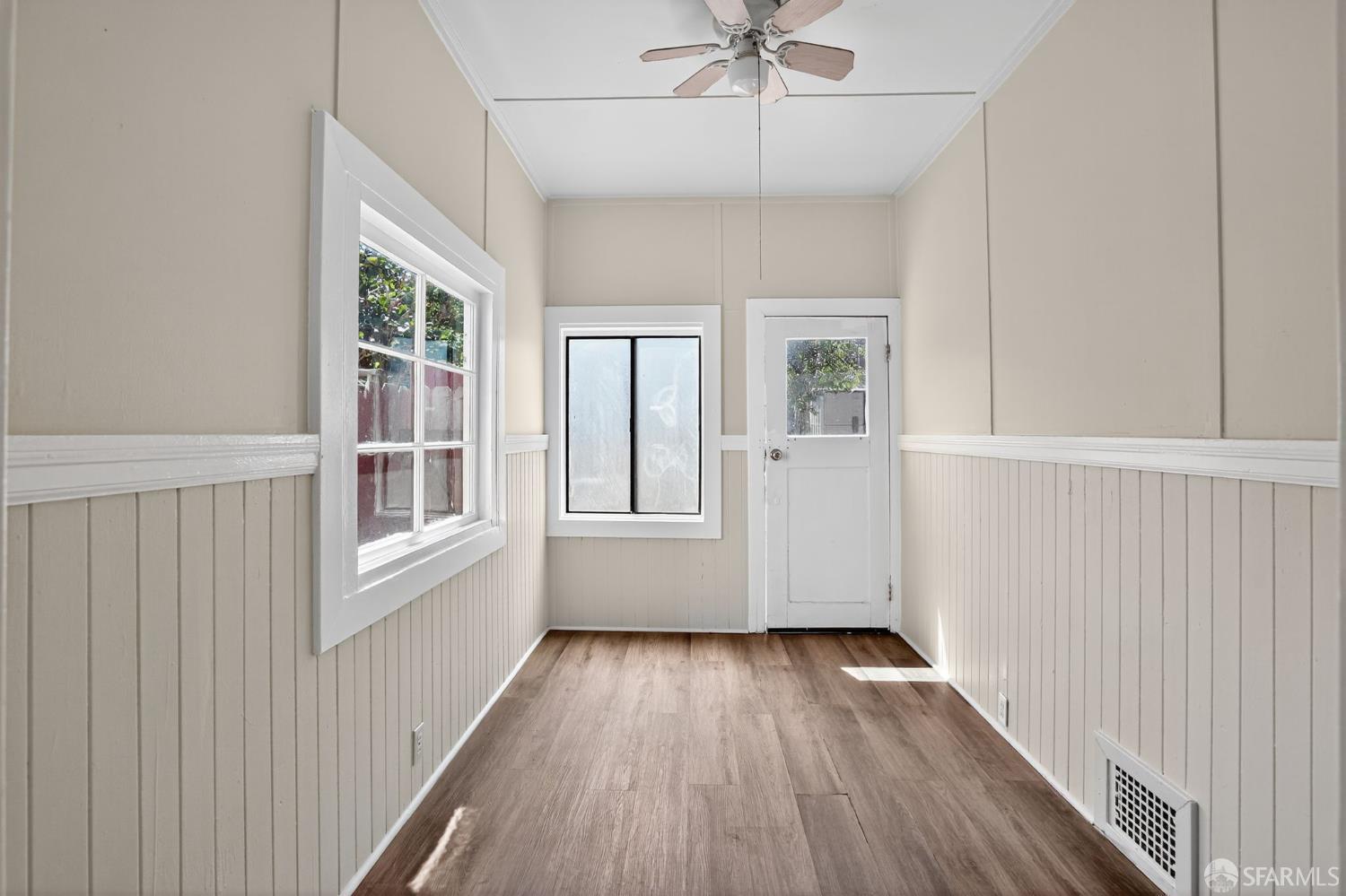 Detail Gallery Image 25 of 32 For 2027 Quesada Ave, San Francisco,  CA 94124 - 3 Beds | 2 Baths