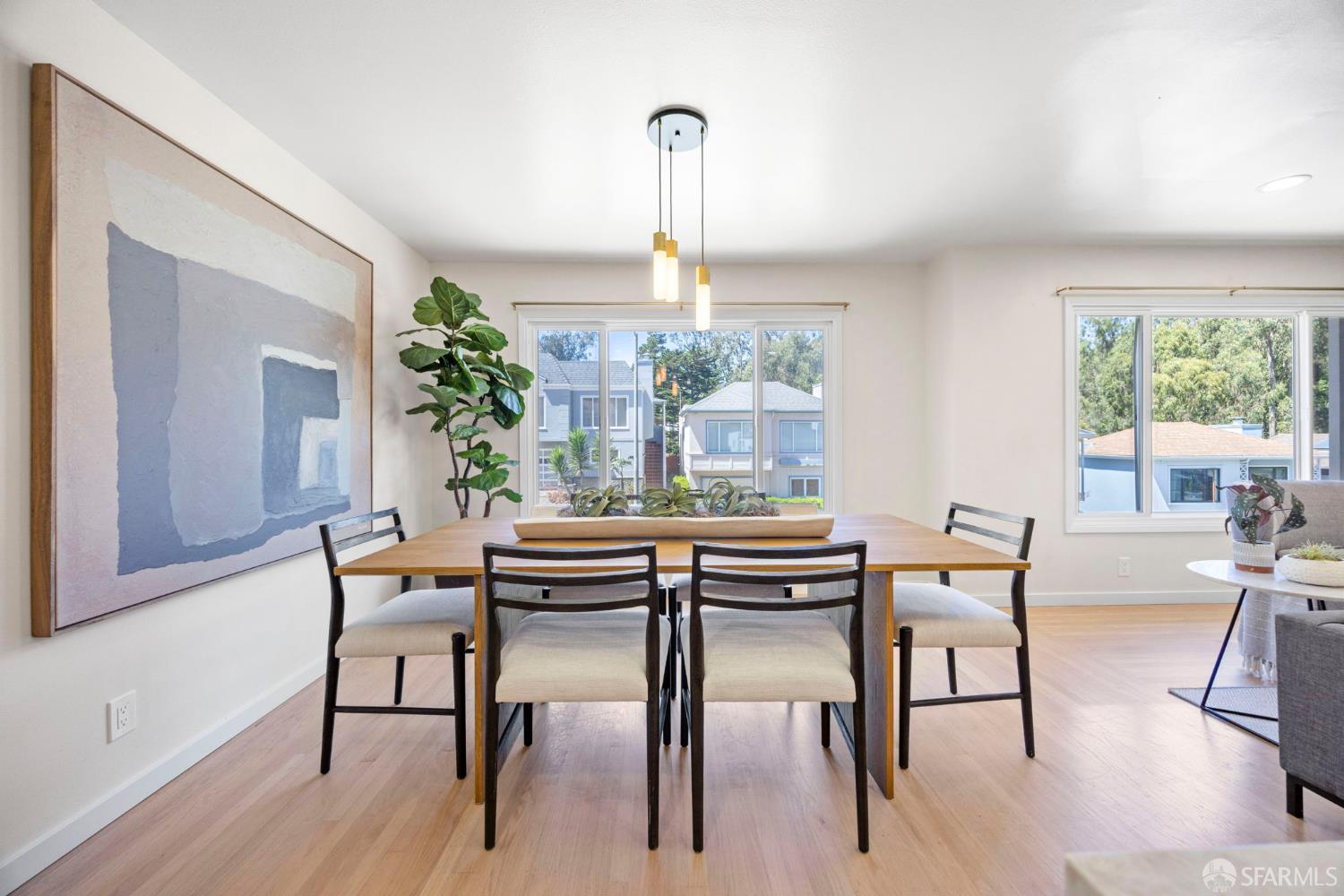 Detail Gallery Image 10 of 51 For 57 Dellbrook Ave, San Francisco,  CA 94131 - 3 Beds | 3 Baths