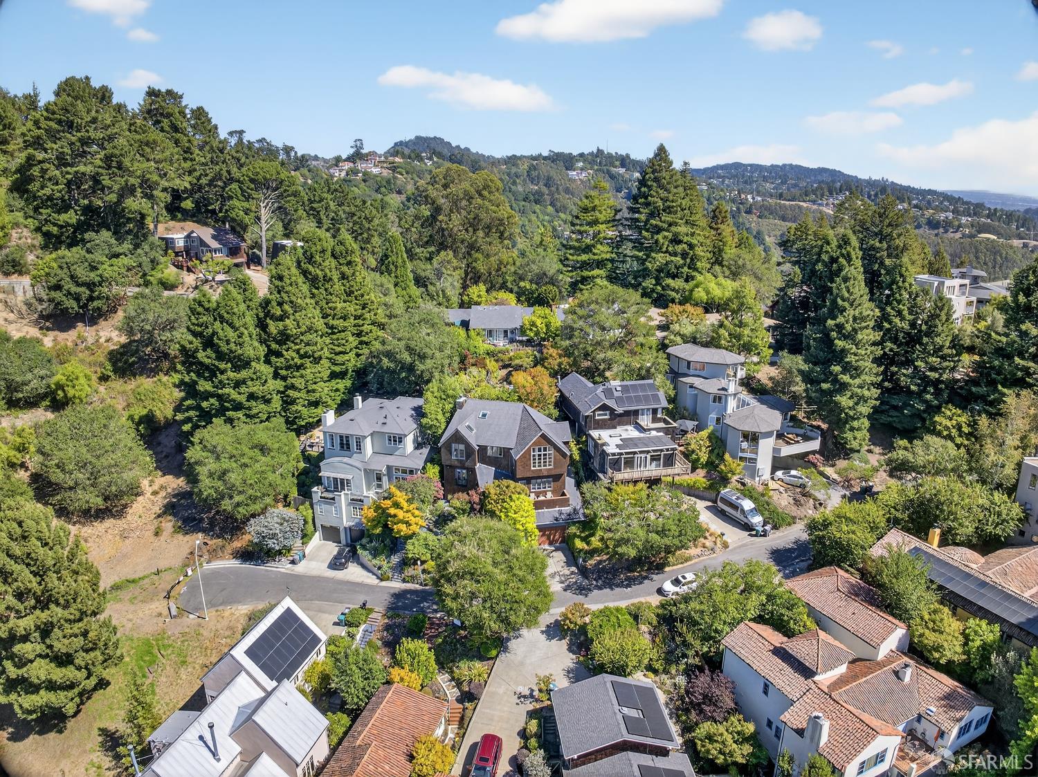 Detail Gallery Image 58 of 59 For 7172 Norfolk Rd, Berkeley,  CA 94705 - 4 Beds | 2/1 Baths