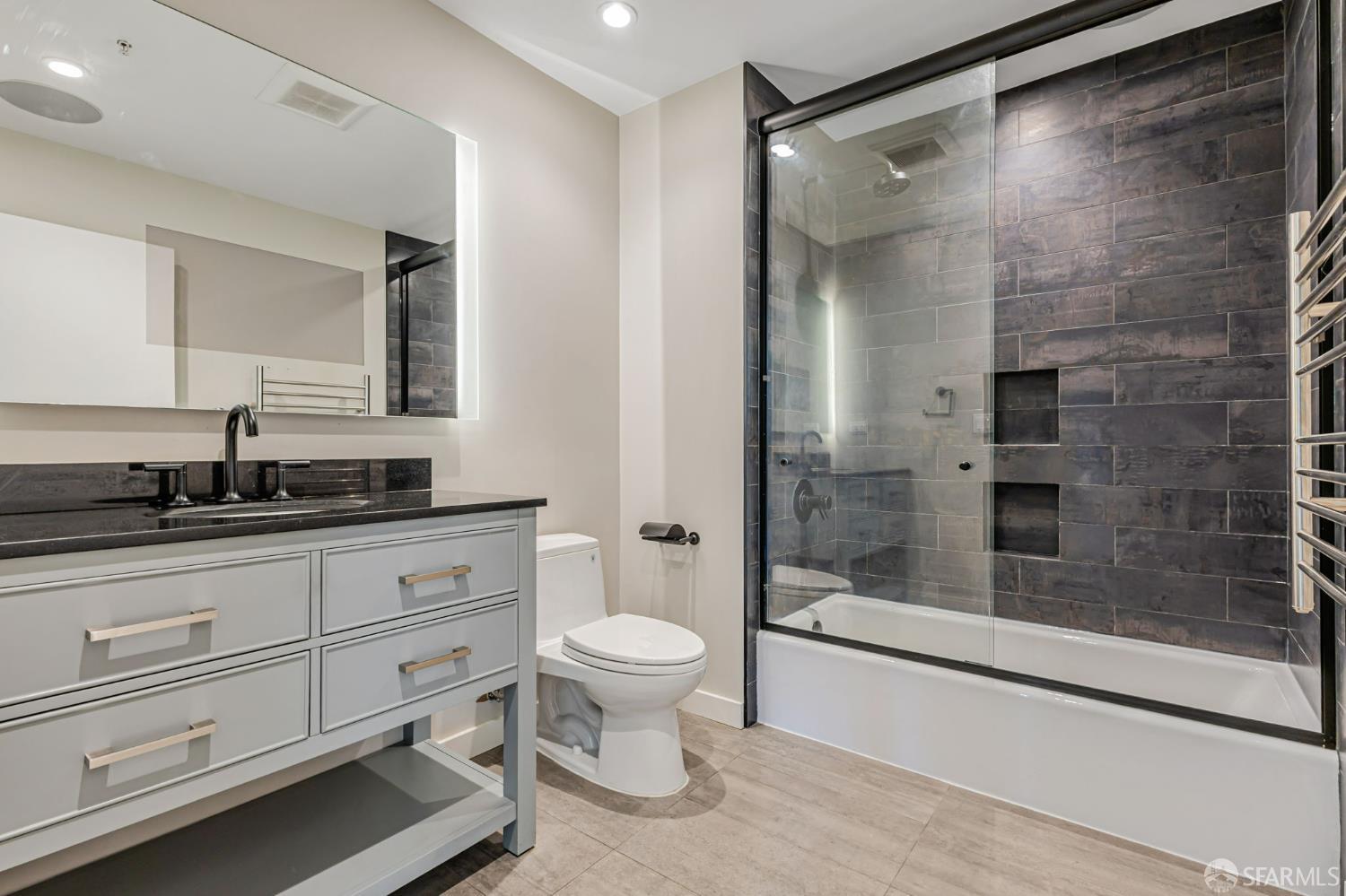 Detail Gallery Image 8 of 22 For 8400 Oceanview Ter #309,  San Francisco,  CA 94132 - 2 Beds | 2 Baths
