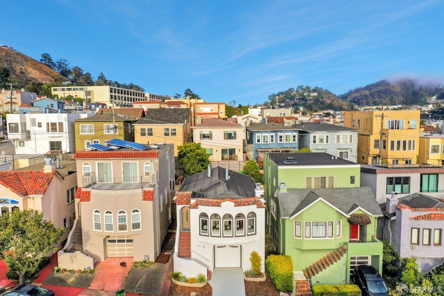 Detail Gallery Image 21 of 24 For 2316 Cecilia Ave, San Francisco,  CA 94116 - 2 Beds | 1 Baths