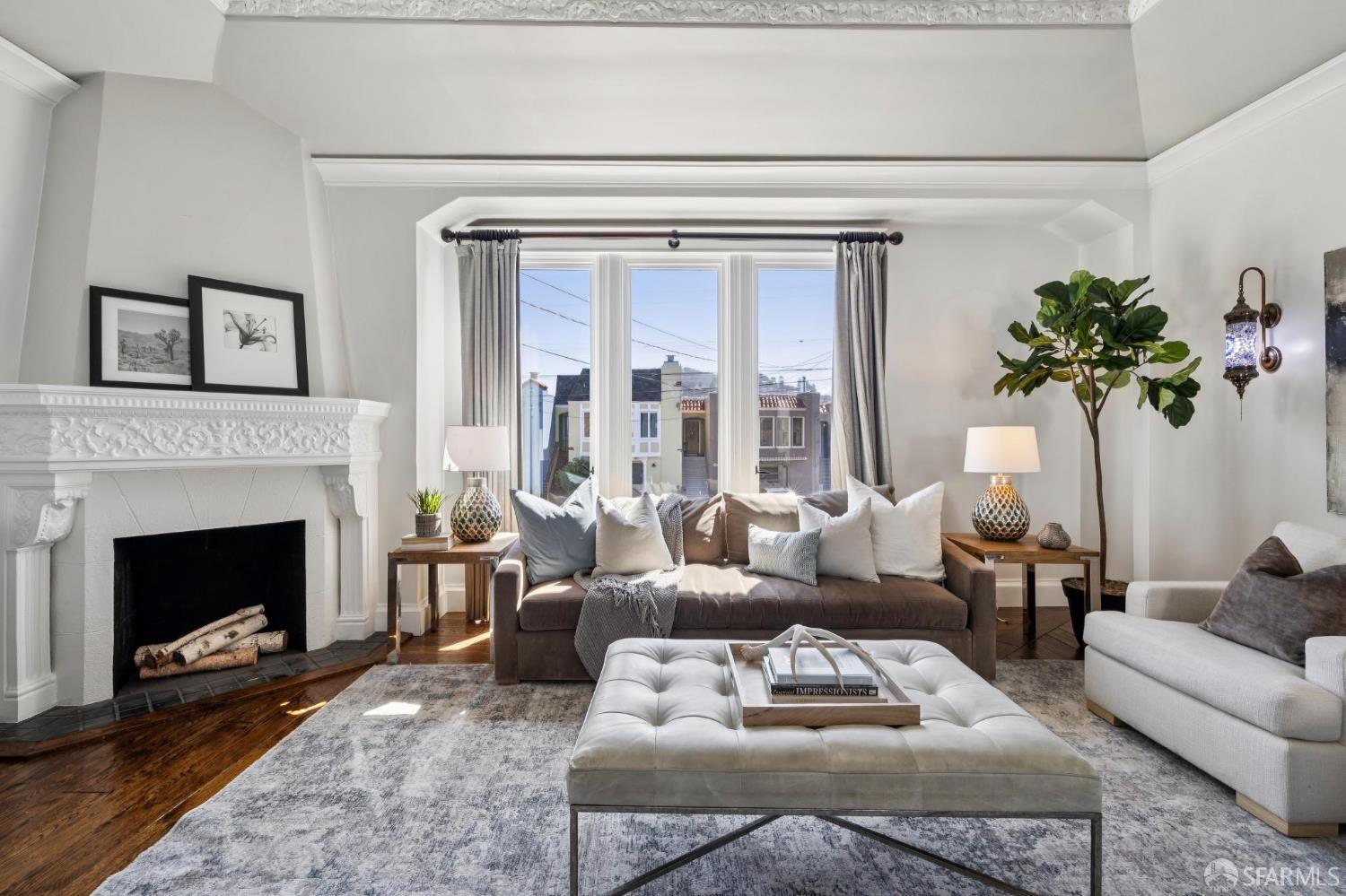 Detail Gallery Image 4 of 39 For 2663 17th Ave, San Francisco,  CA 94116 - 3 Beds | 2/1 Baths