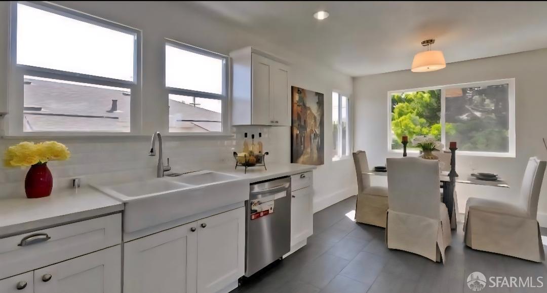 Detail Gallery Image 4 of 19 For 1540 Mono Ave, San Lorenzo,  CA 94578 - 5 Beds | 2/1 Baths