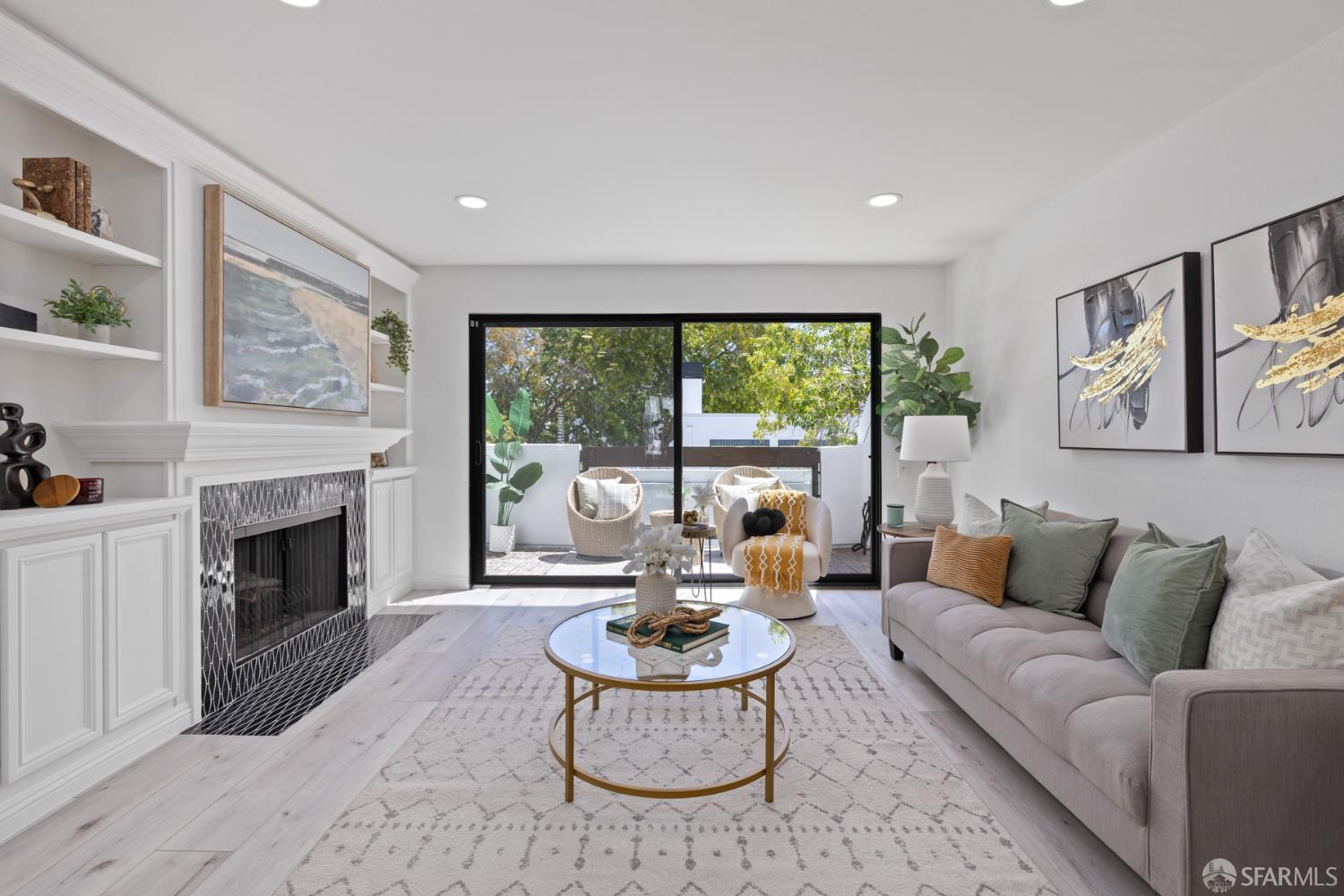 Detail Gallery Image 5 of 44 For 619 Portofino Ln, Foster City,  CA 94404 - 2 Beds | 2/1 Baths