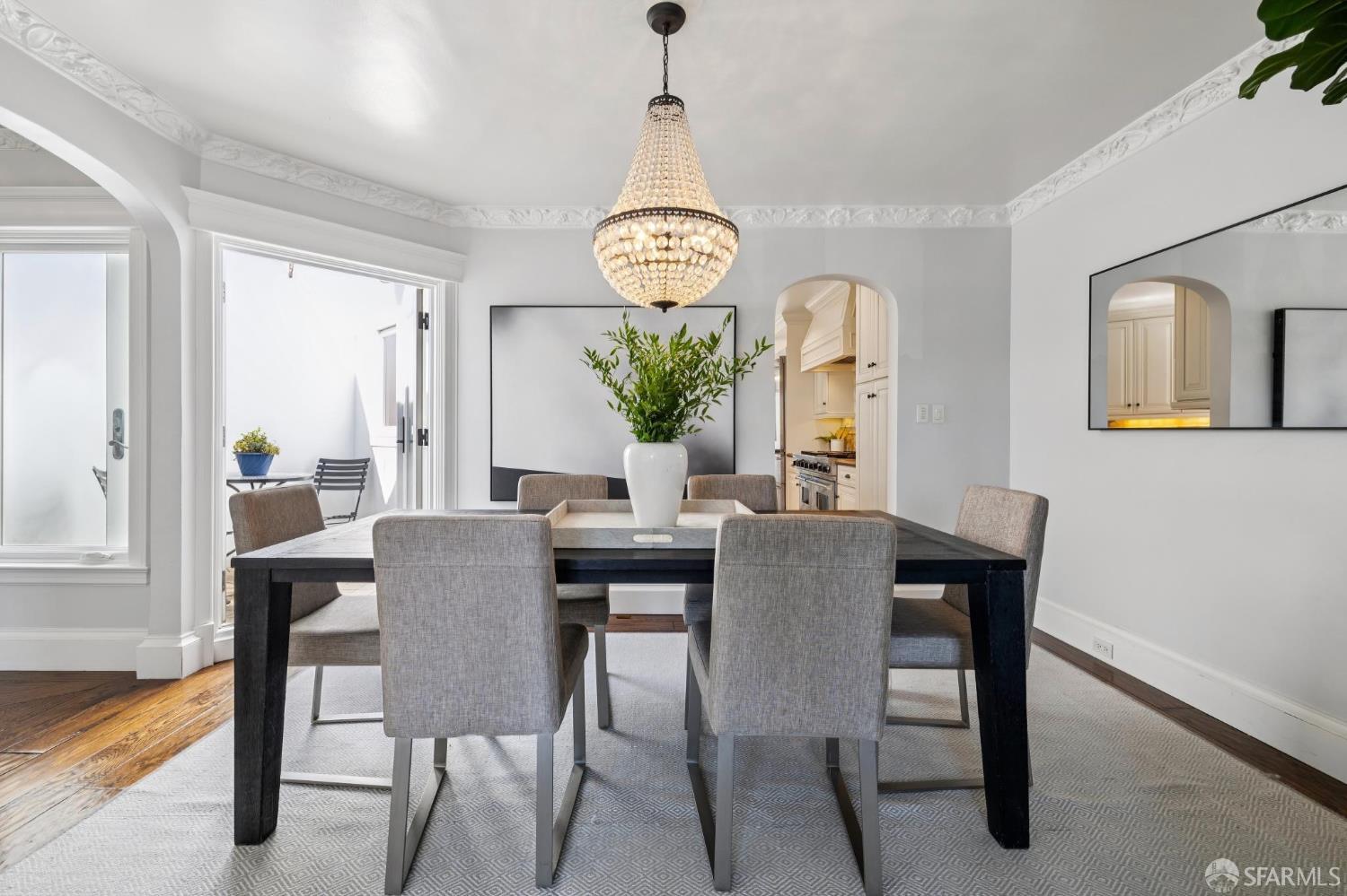 Detail Gallery Image 7 of 39 For 2663 17th Ave, San Francisco,  CA 94116 - 3 Beds | 2/1 Baths