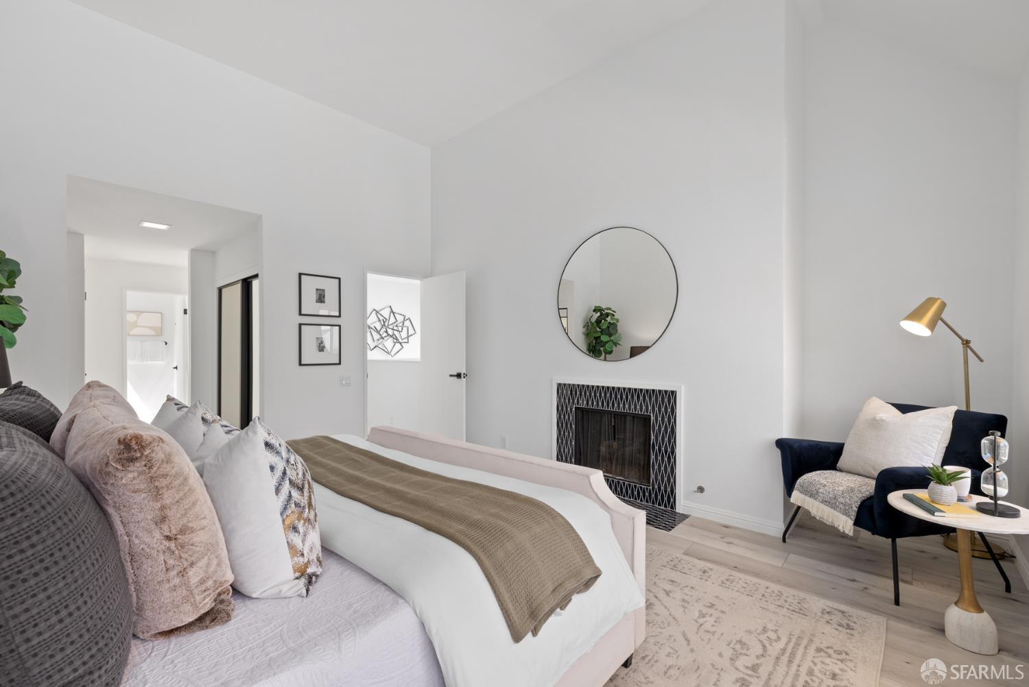 Detail Gallery Image 19 of 44 For 619 Portofino Ln, Foster City,  CA 94404 - 2 Beds | 2/1 Baths