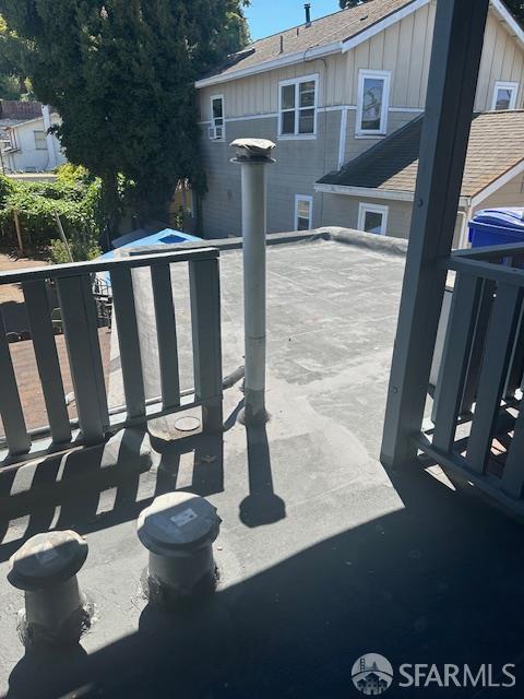 Detail Gallery Image 21 of 22 For 2672 Fruitvale Ave, Oakland,  CA 94601 - 4 Beds | 4 Baths