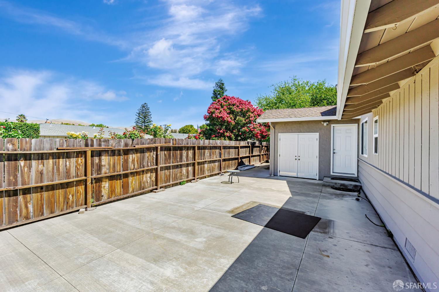 Detail Gallery Image 58 of 63 For 5111 Paul Scarlet Dr, Concord,  CA 94521 - 6 Beds | 3 Baths
