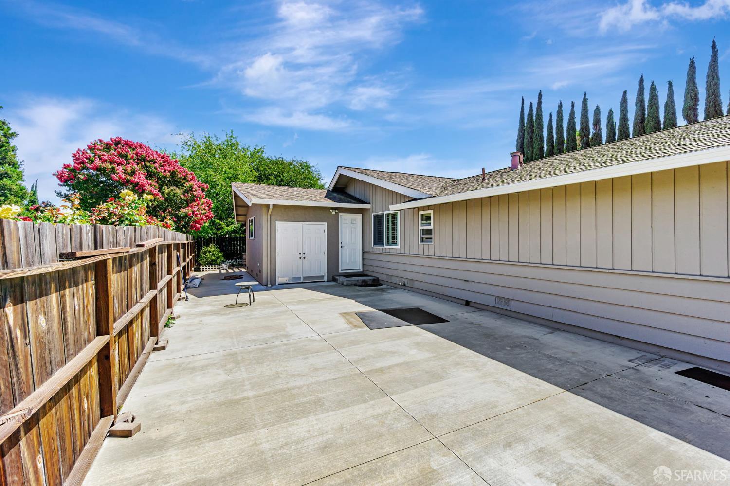Detail Gallery Image 56 of 63 For 5111 Paul Scarlet Dr, Concord,  CA 94521 - 6 Beds | 3 Baths