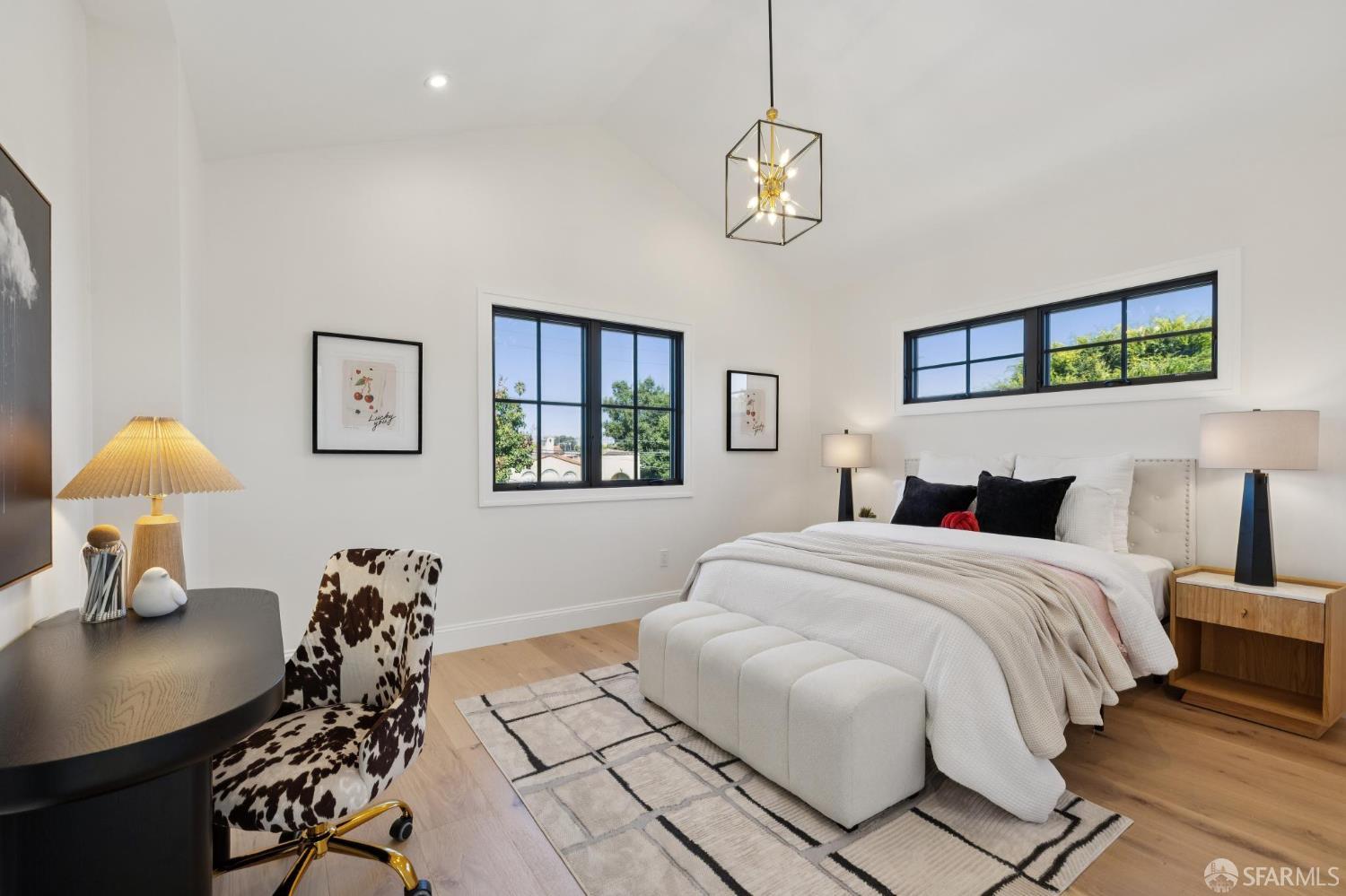 Detail Gallery Image 22 of 28 For 29 Humboldt Rd, Burlingame,  CA 94010 - 4 Beds | 3/1 Baths
