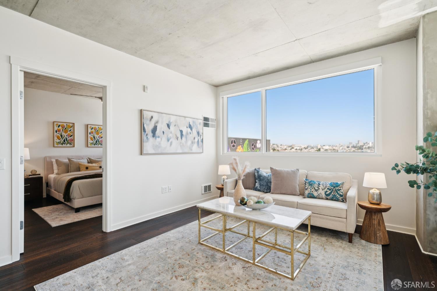 Photo #5: 425067619 Listing 