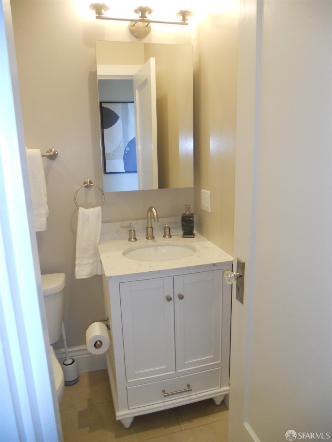 Detail Gallery Image 22 of 26 For 700 12th Ave #6,  San Francisco,  CA 94118 - 3 Beds | 2 Baths