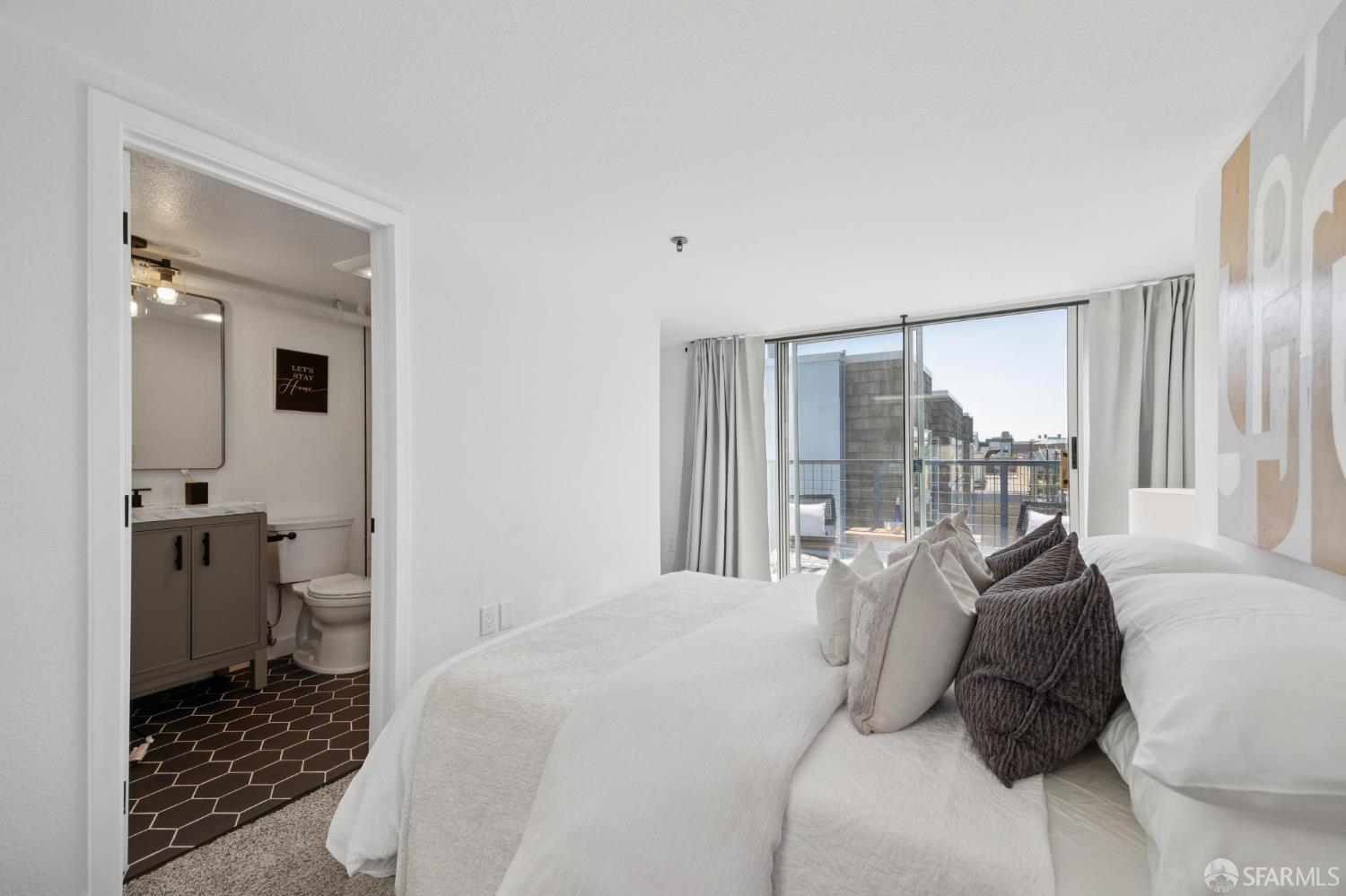 Detail Gallery Image 16 of 52 For 175 Bluxome St #301,  San Francisco,  CA 94107 - 2 Beds | 2 Baths
