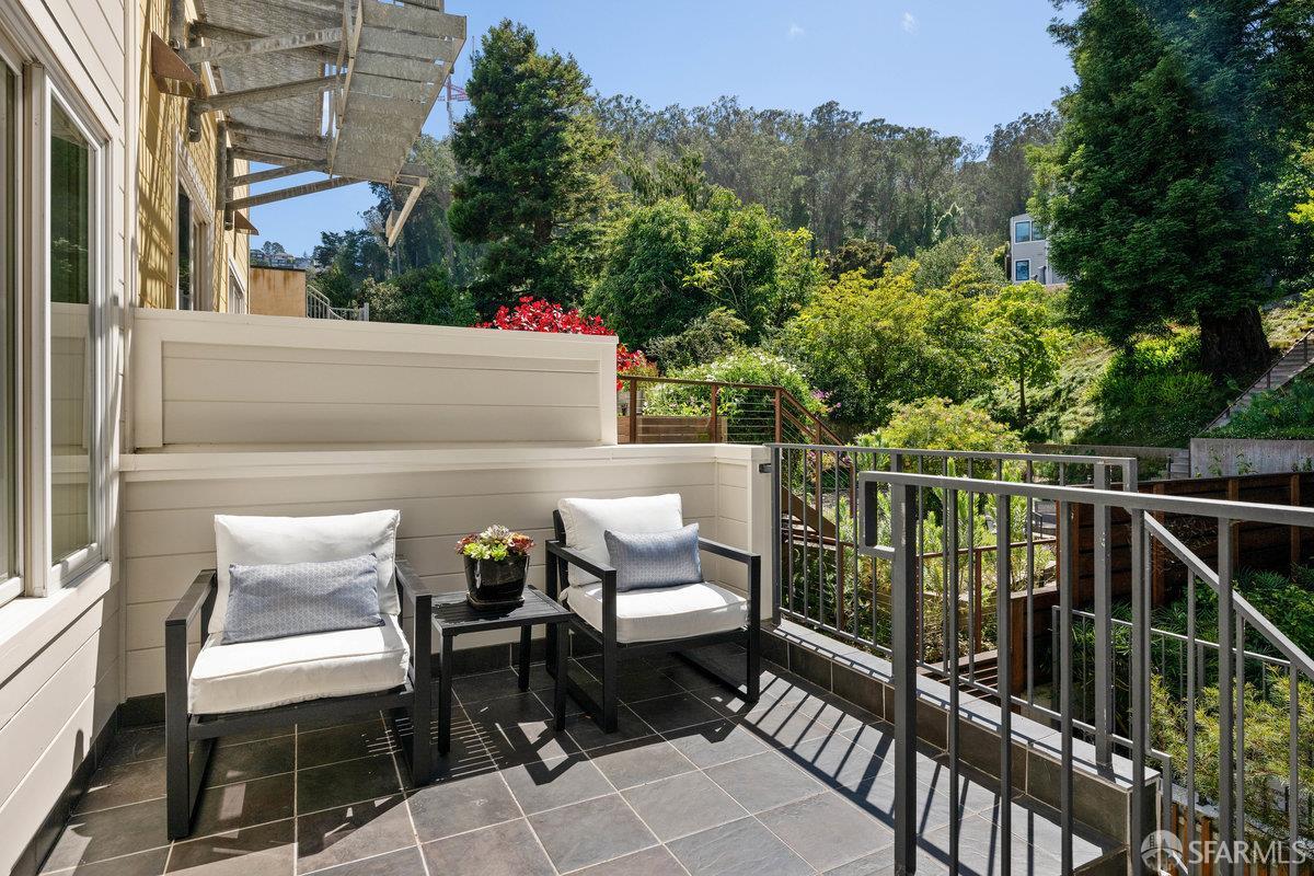 Detail Gallery Image 39 of 56 For 1187 Stanyan St, San Francisco,  CA 94117 - 5 Beds | 4/1 Baths