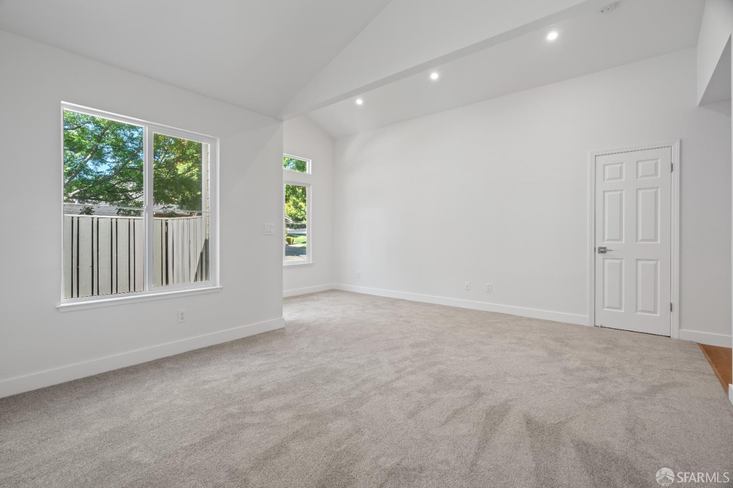Detail Gallery Image 27 of 54 For 8779 Fruit Barn Ln, San Jose,  CA 95135 - 2 Beds | 2 Baths