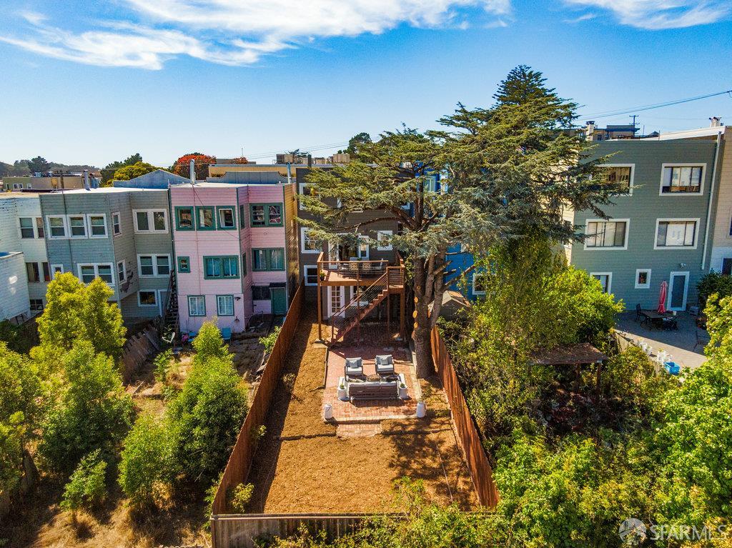 Detail Gallery Image 3 of 69 For 728 24th Ave, San Francisco,  CA 94121 - 3 Beds | 2/1 Baths