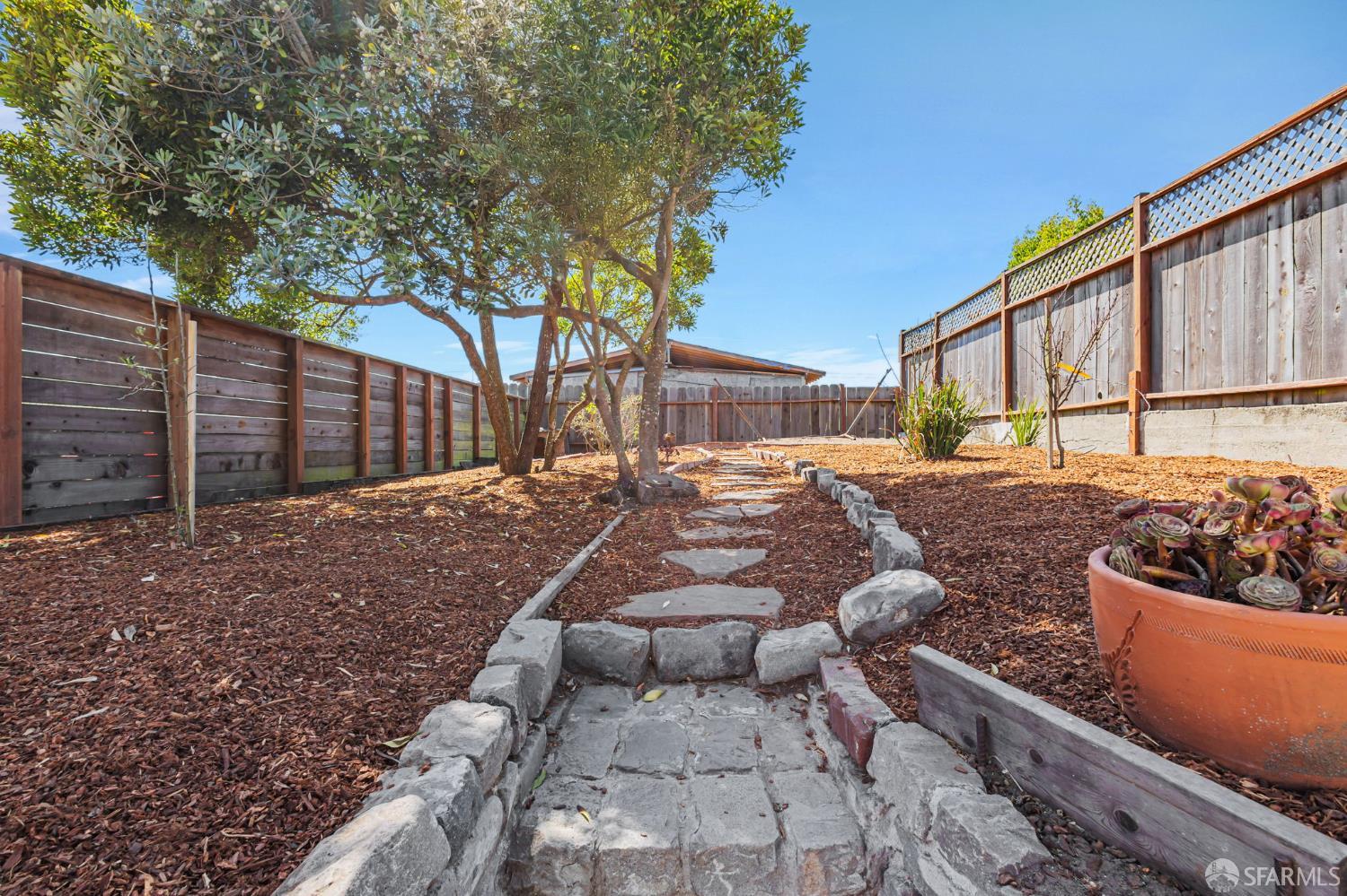 Detail Gallery Image 22 of 55 For 1779 43rd Ave, San Francisco,  CA 94122 - 3 Beds | 1 Baths