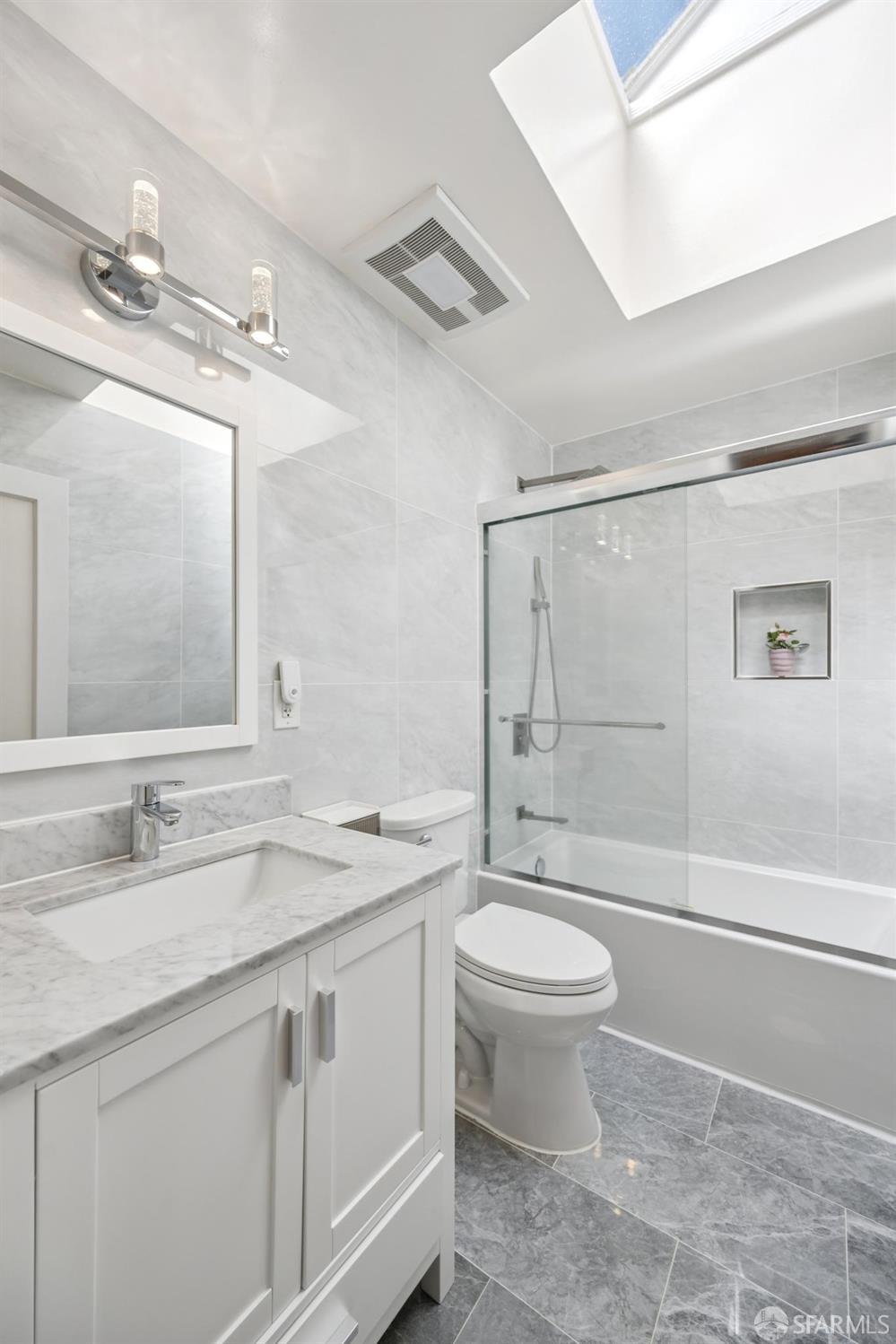 Detail Gallery Image 30 of 61 For 157 Westlake Ave, Daly City,  CA 94014 - 4 Beds | 2 Baths