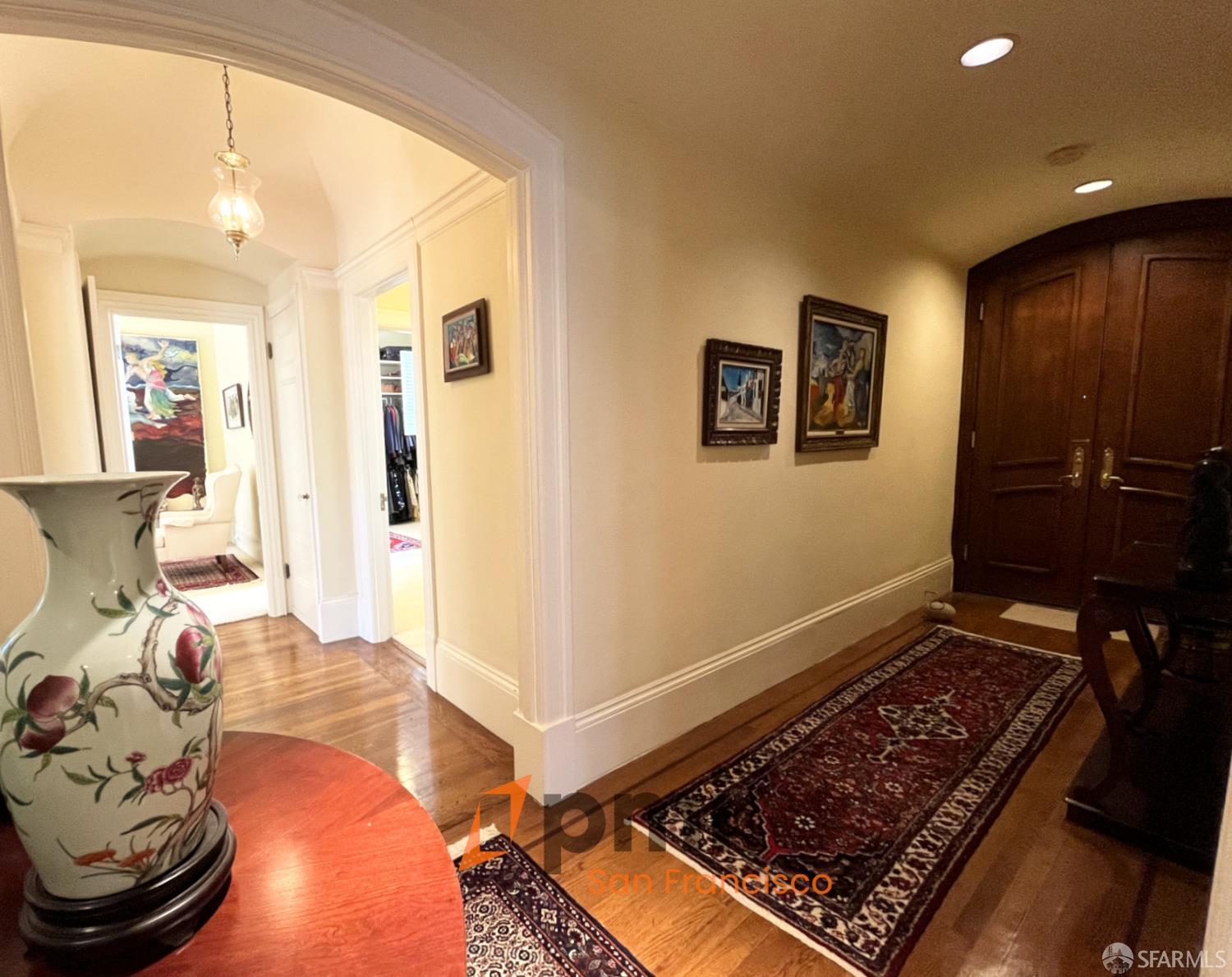 Detail Gallery Image 3 of 12 For 901 Powell St #20,  San Francisco,  CA 94108 - 2 Beds | 2 Baths