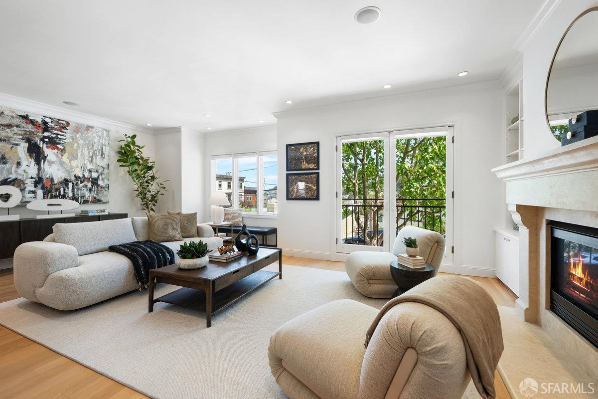 Detail Gallery Image 3 of 56 For 1187 Stanyan St, San Francisco,  CA 94117 - 5 Beds | 4/1 Baths