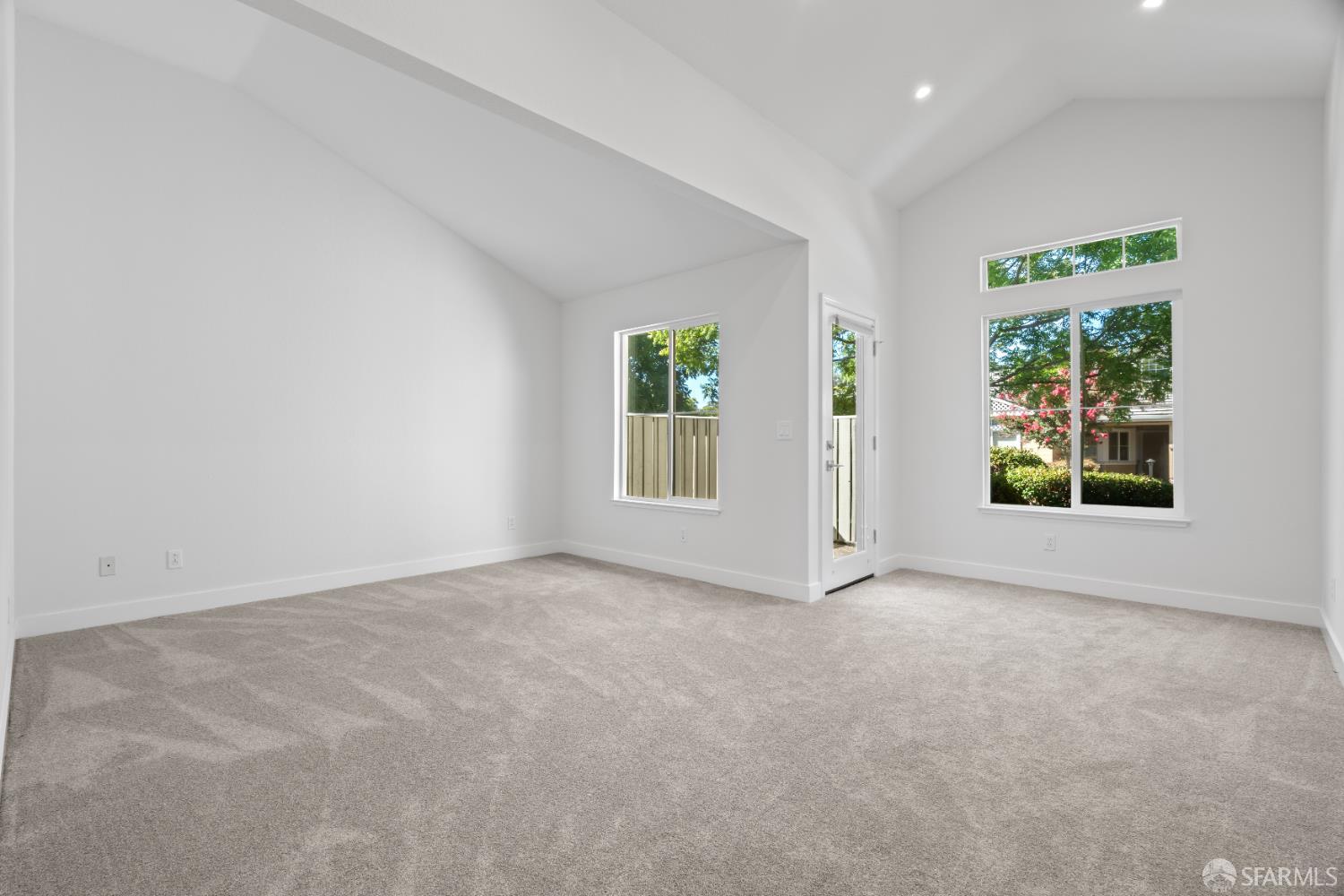 Detail Gallery Image 25 of 54 For 8779 Fruit Barn Ln, San Jose,  CA 95135 - 2 Beds | 2 Baths