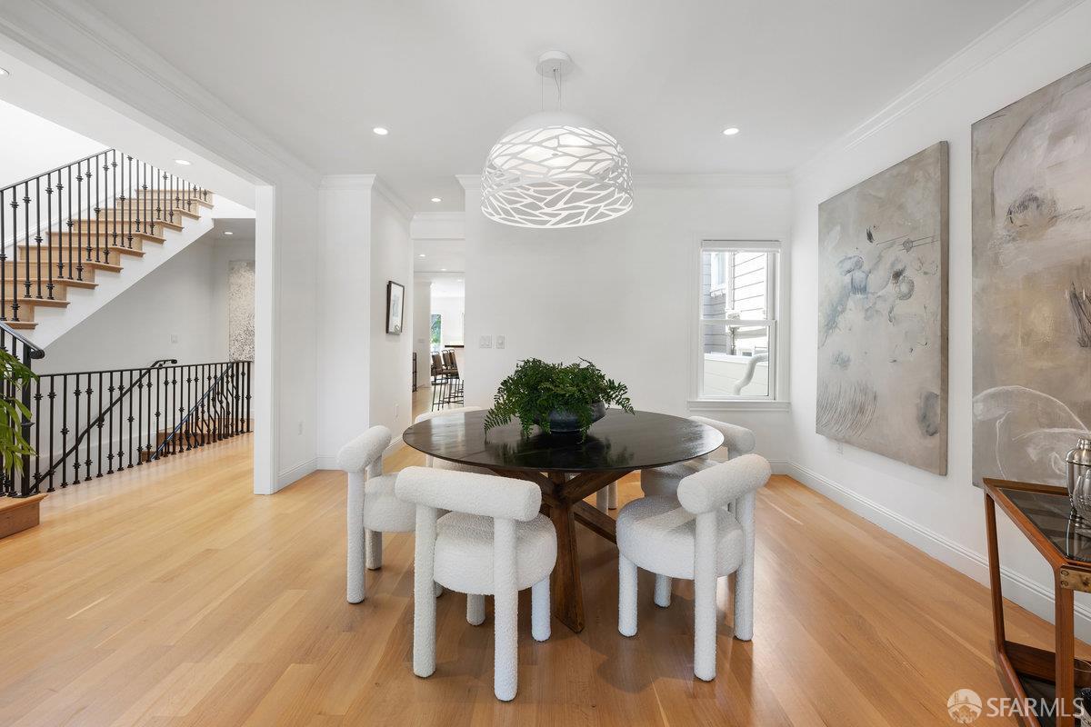 Detail Gallery Image 6 of 56 For 1187 Stanyan St, San Francisco,  CA 94117 - 5 Beds | 4/1 Baths