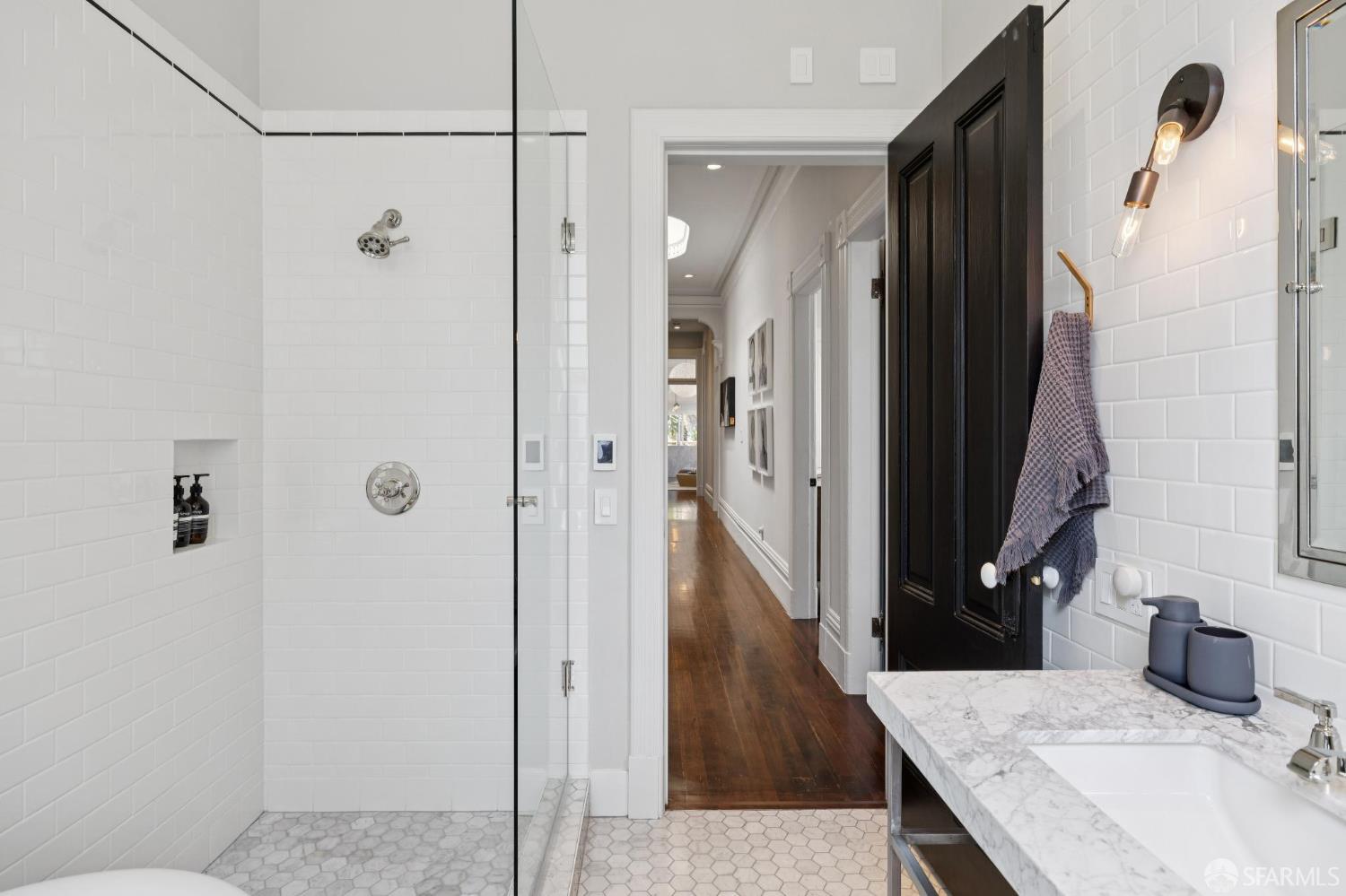 Detail Gallery Image 51 of 61 For 620 Haight St, San Francisco,  CA 94117 - 3 Beds | 2 Baths