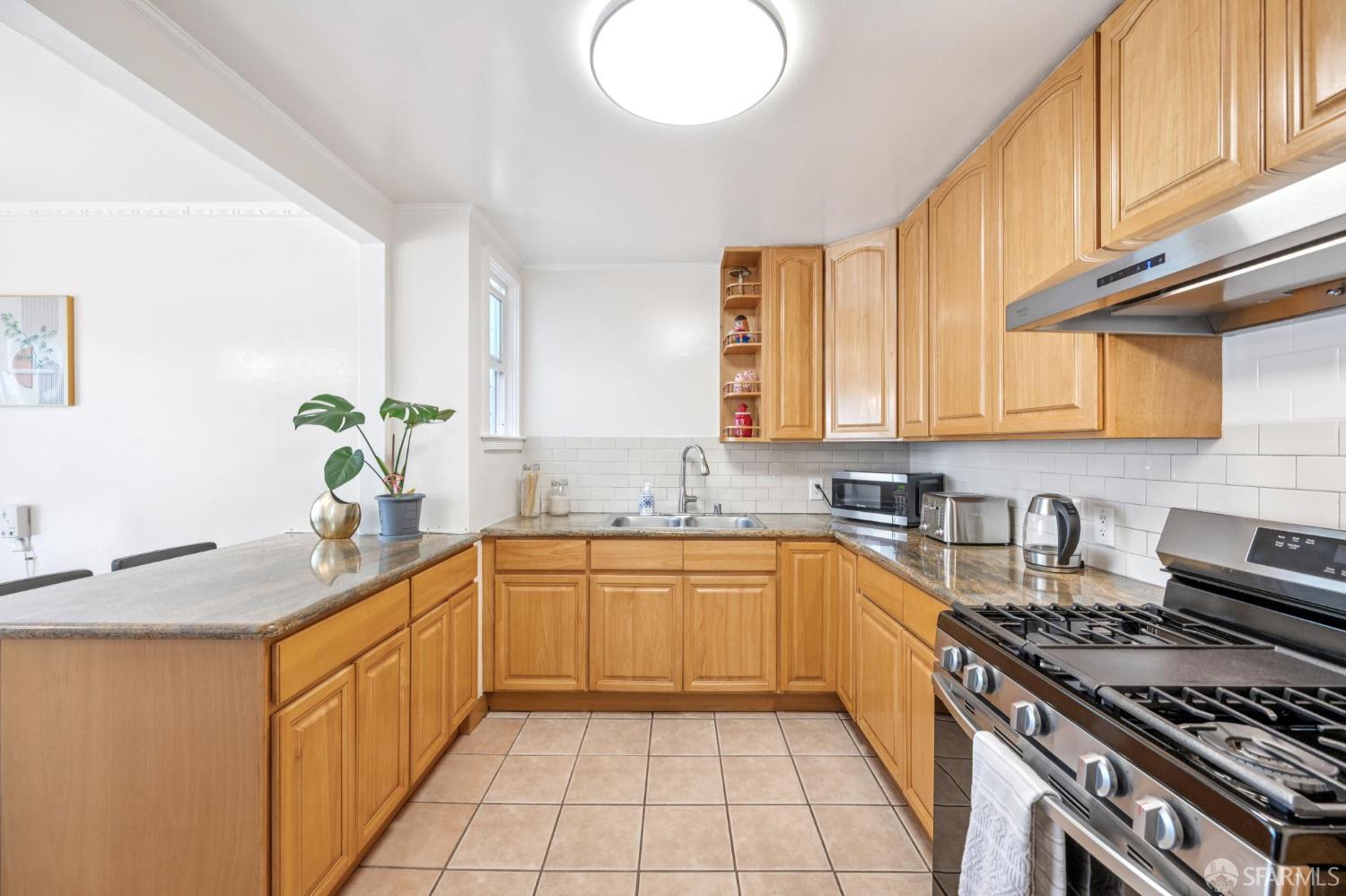 Detail Gallery Image 24 of 61 For 157 Westlake Ave, Daly City,  CA 94014 - 4 Beds | 2 Baths