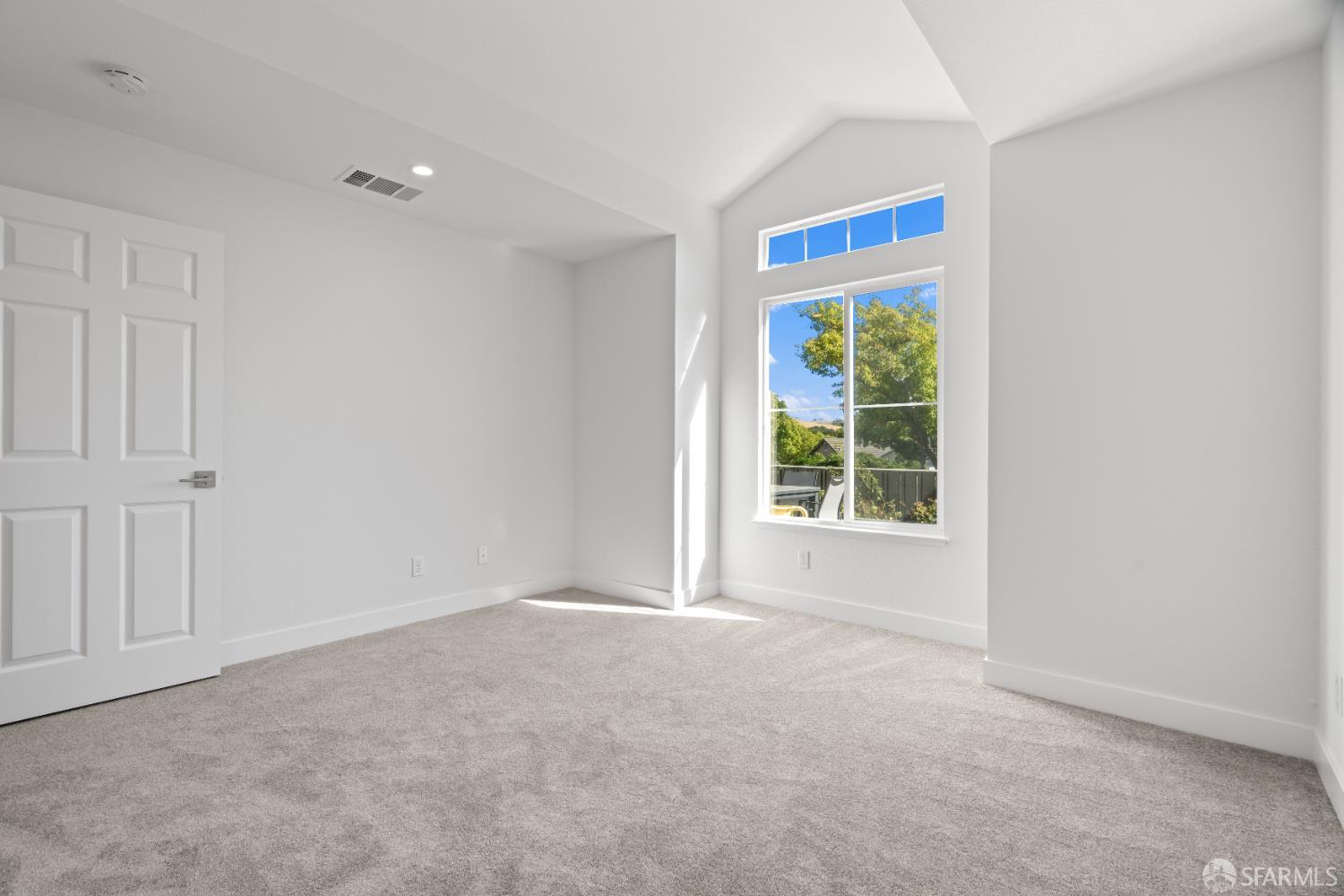 Detail Gallery Image 39 of 54 For 8779 Fruit Barn Ln, San Jose,  CA 95135 - 2 Beds | 2 Baths