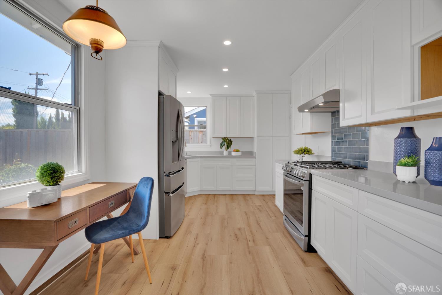 Detail Gallery Image 15 of 44 For 3616 Hoover St, Redwood City,  CA 94063 - 2 Beds | 1 Baths