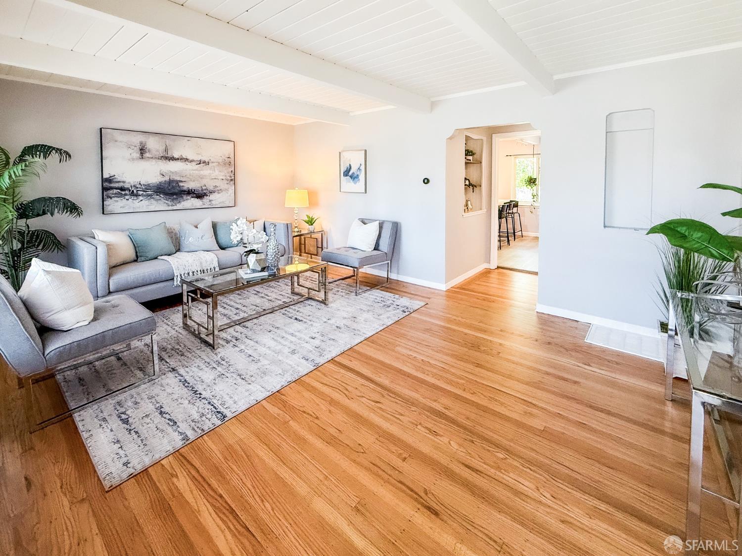 Detail Gallery Image 3 of 18 For 1044 Ventura St, Richmond,  CA 94805 - 2 Beds | 1 Baths
