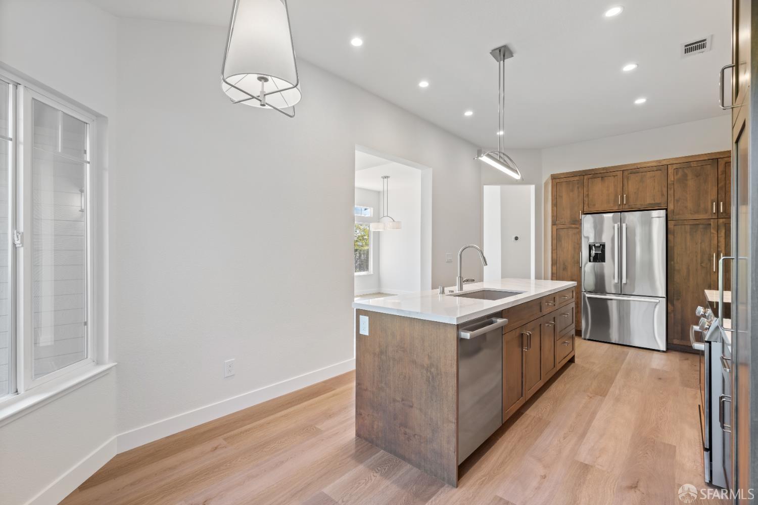 Detail Gallery Image 19 of 54 For 8779 Fruit Barn Ln, San Jose,  CA 95135 - 2 Beds | 2 Baths