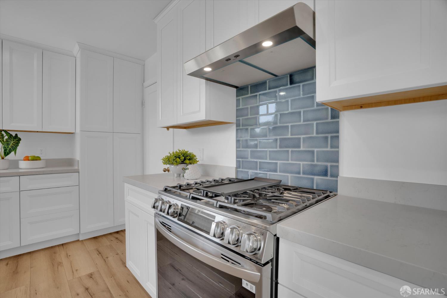 Detail Gallery Image 16 of 44 For 3616 Hoover St, Redwood City,  CA 94063 - 2 Beds | 1 Baths